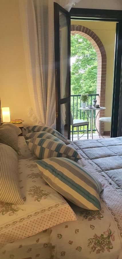Appartement Dimora Fiore à Lucques Extérieur photo